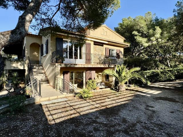 Maison vente à Arrondissement de Toulon, Six-fours-les-plages
