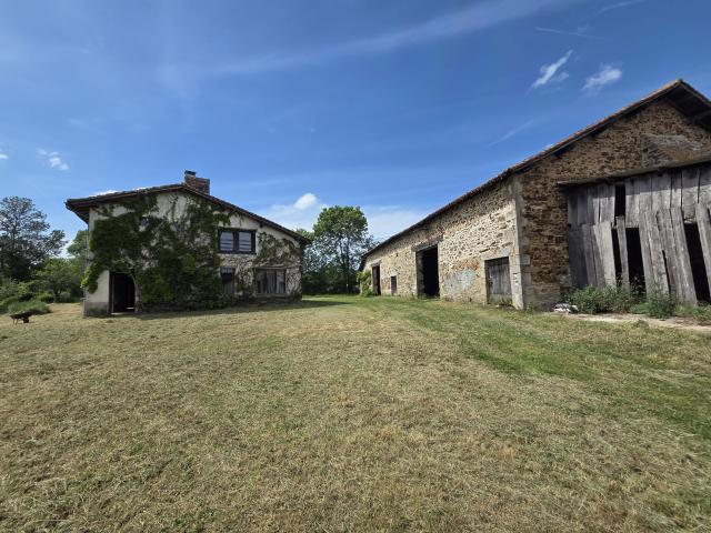 Maison vente à Confolens, Saint-christophe
