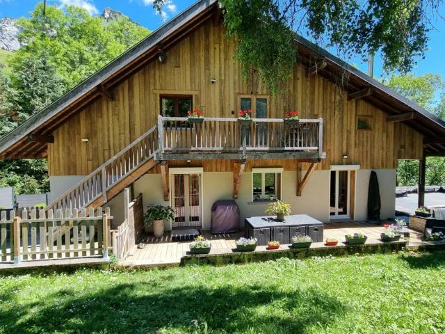 Maison vente à Annecy, Montmin