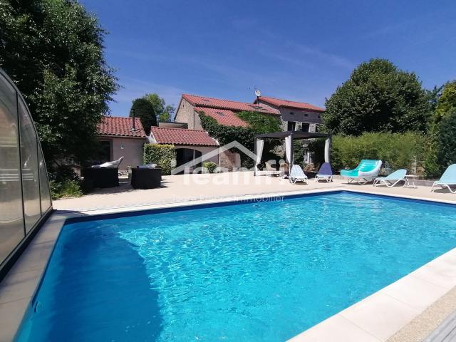 Maison vente à Les Roux de la Chanale, Les Villettes