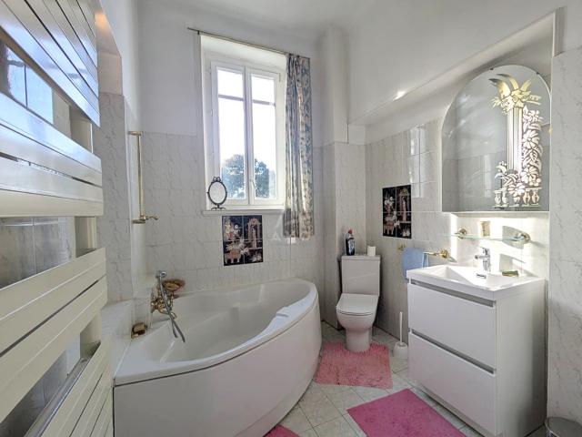 Maison vente à Oloron-Sainte-Marie, Salies-de-béarn