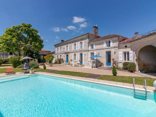 Maison vente à Cognac, Saint-sulpice-de-cognac