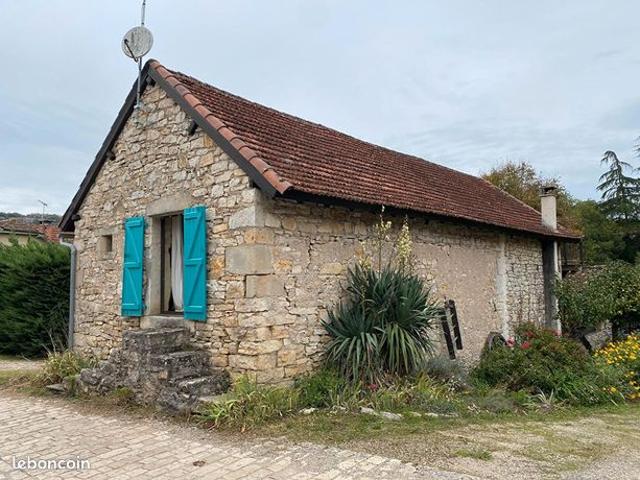 Maison vente à Villefranche-de-Rouergue, Saujac