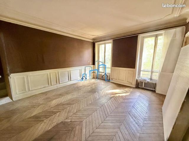 Maison vente à Paris, Île-de-France