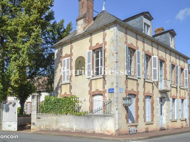 Maison vente à Montargis, Courtenay