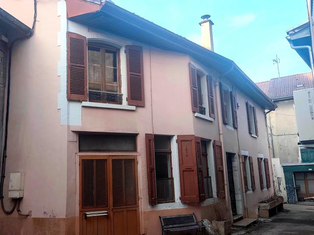 Maison vente à La Tour-du-Pin, Saint-geoire-en-valdaine