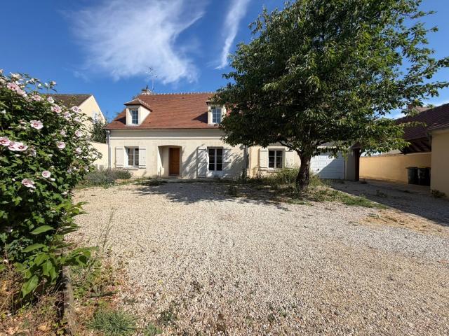 Maison vente à Senlis, Chamant