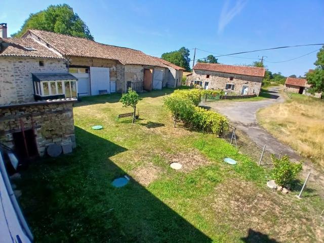 Maison vente à Bellac, Blond