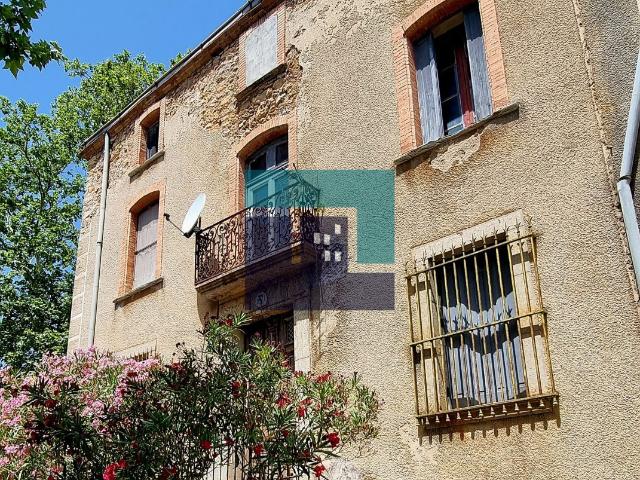 Maison vente à Narbonne, Feuilla