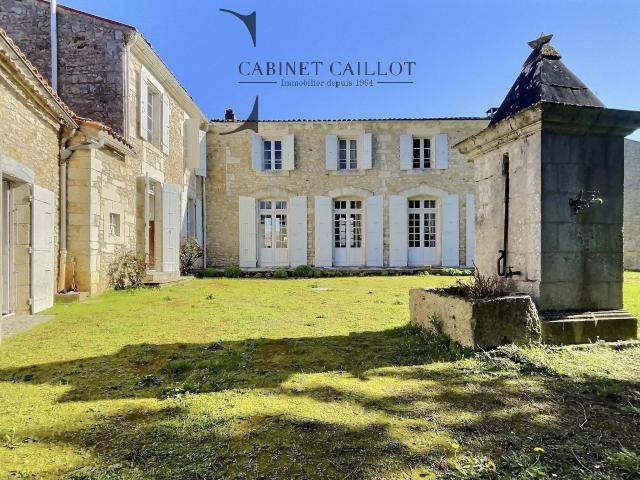Maison vente à Saintes, Saint-romain-de-benet