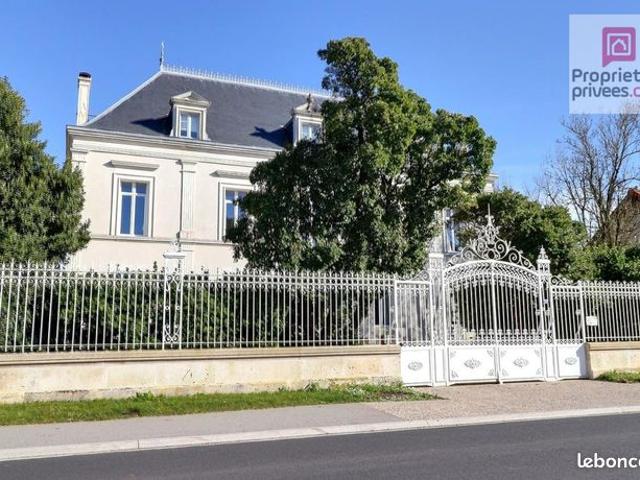 Maison vente à Saint-Jean-d'Angély, Villeneuve-la-comtesse