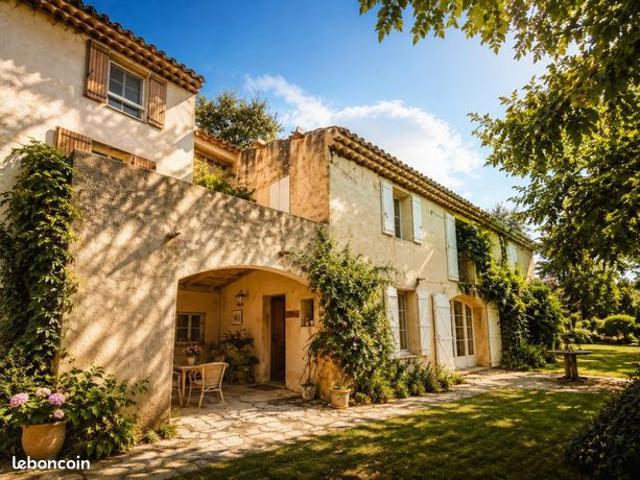 Maison vente à Apt, Vaugines