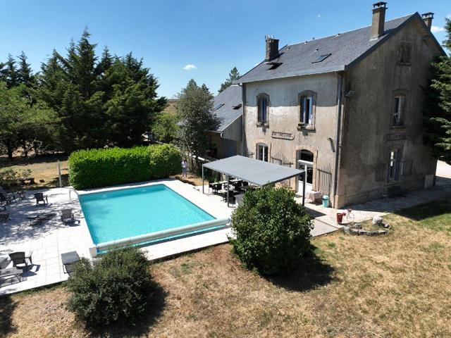Maison vente à Comberedonde, Nant
