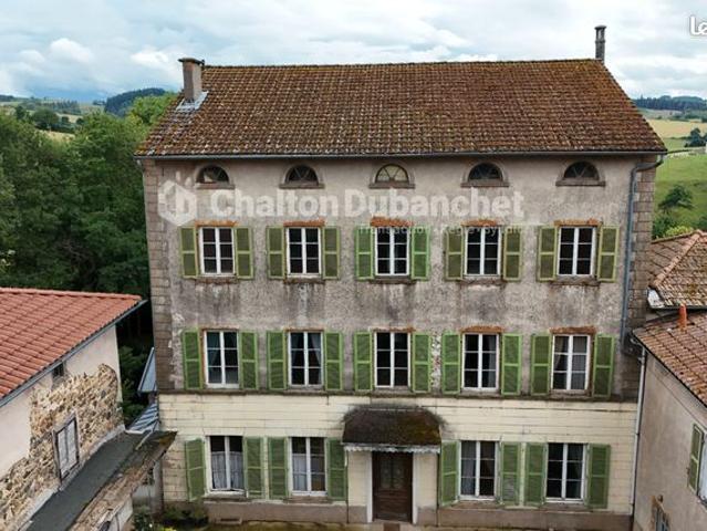 Maison vente à Roanne, Saint-cyr-de-valorges