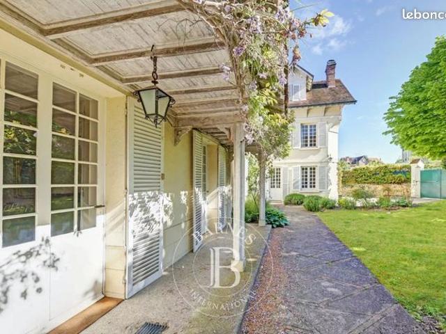 Maison vente à Versailles, Le Chesnay