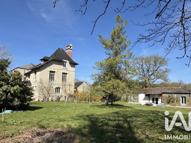 Maison vente à Saint-Louis, Poligny