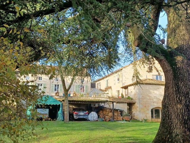 Maison vente à Montmorillon, Couhé
