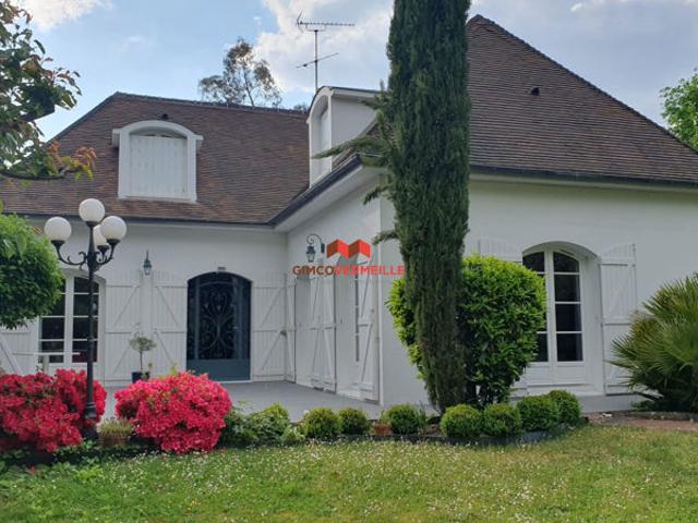 Maison vente à Versailles, La Celle-saint-cloud