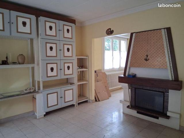 Maison vente à Guingamp, Bretagne