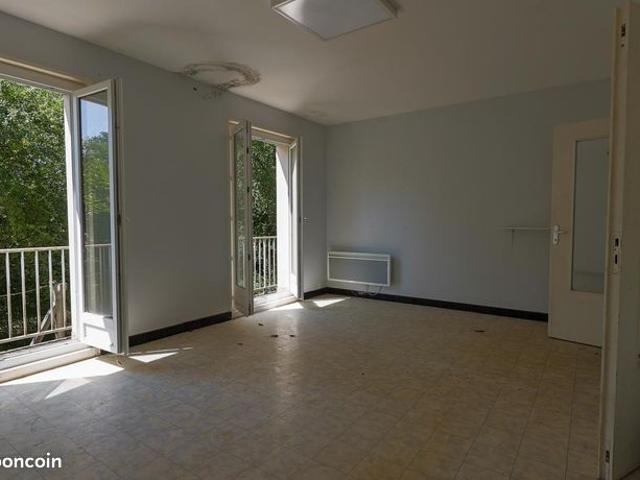 Maison vente à Avranches, Isigny-le-buat