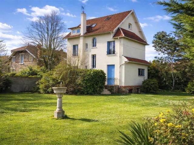 Maison location à Saint-Germain-en-Laye, Le Vésinet