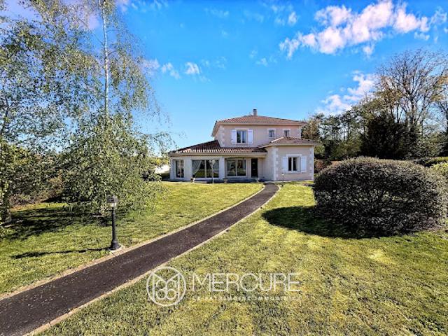 Maison vente à Poitiers, Neuville-de-poitou