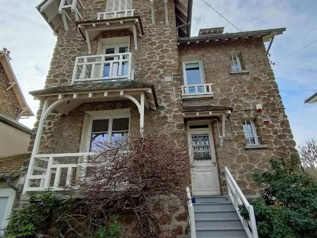 Maison vente à Chelles, Castermant Maison vente à Chelles, Castermant