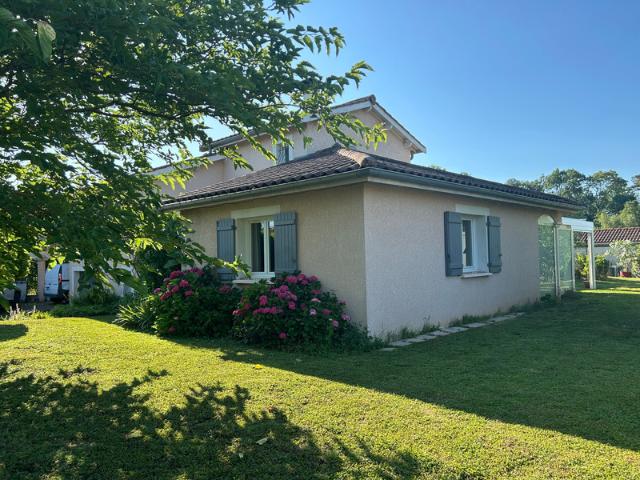 Maison vente à Bourg-en-Bresse, Auvergne-Rhône-Alpes