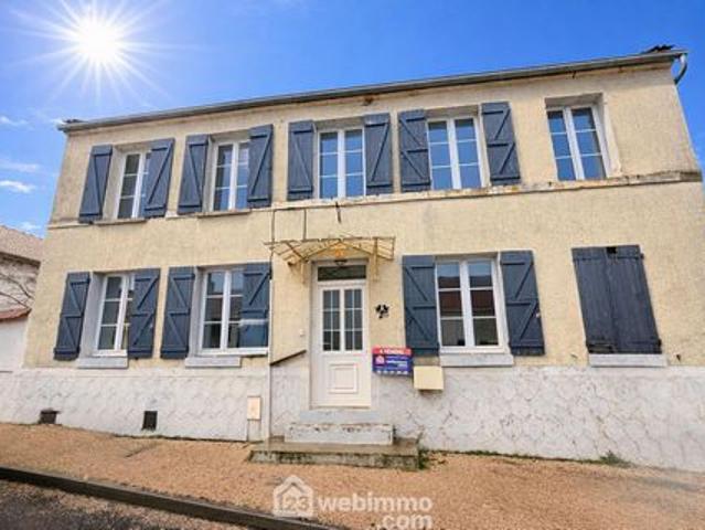 Maison vente à Laon, Marchais