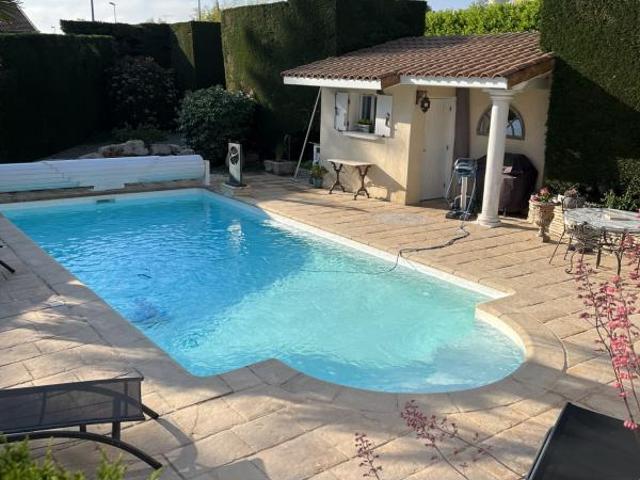 Maison vente à Saint-Laurent-de-Mure, Rhône