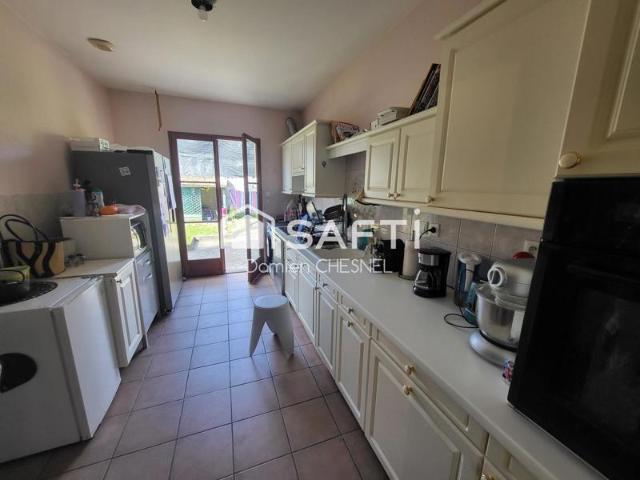 Maison vente à Saint-Amand-Montrond, Bouzais