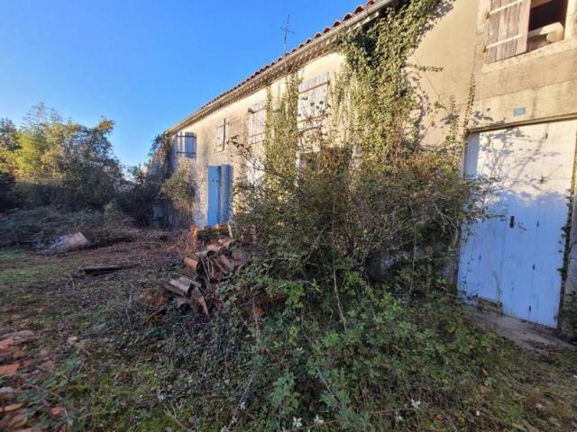 Maison vente à Saint-Jean-d'Angély, Saint-denis-du-pin
