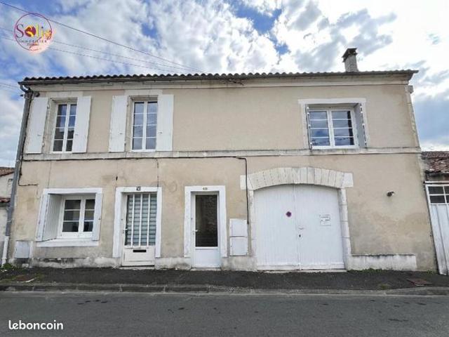 Maison vente à Cognac