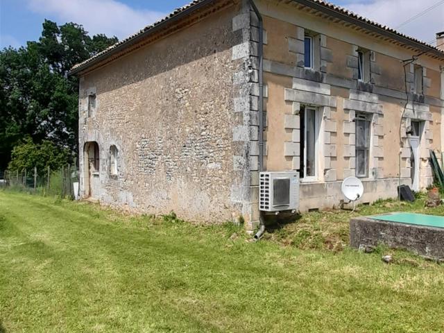 Maison vente à Semoussac, Chez Mallet