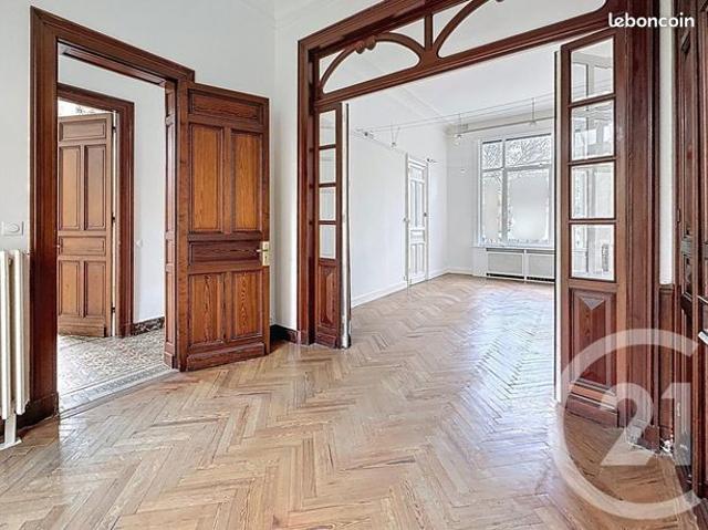 Maison vente à Lille, Mouvaux