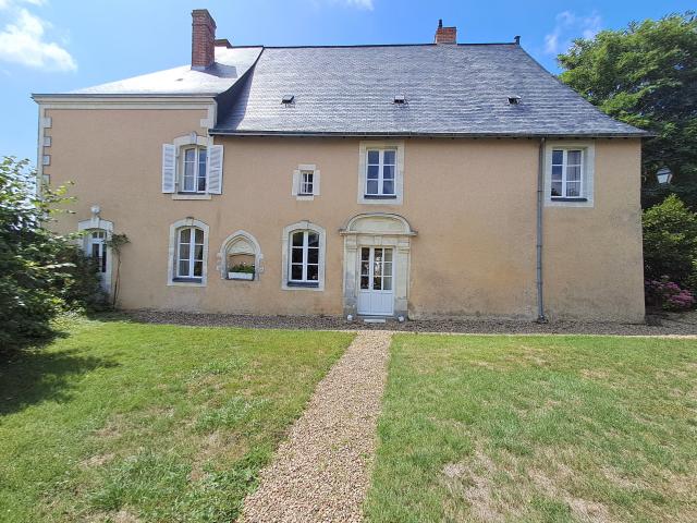 Maison vente à Château-Gontier, Saint-fort