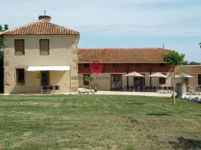 Maison vente à Mirande, Sère