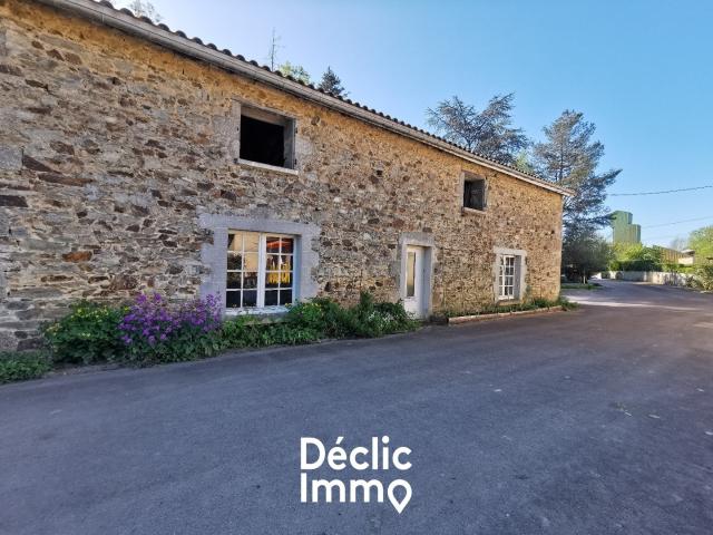Maison vente à Parthenay, Fenioux