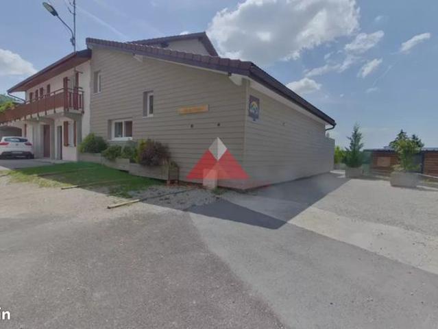 Maison vente à Saint-Claude, Etival