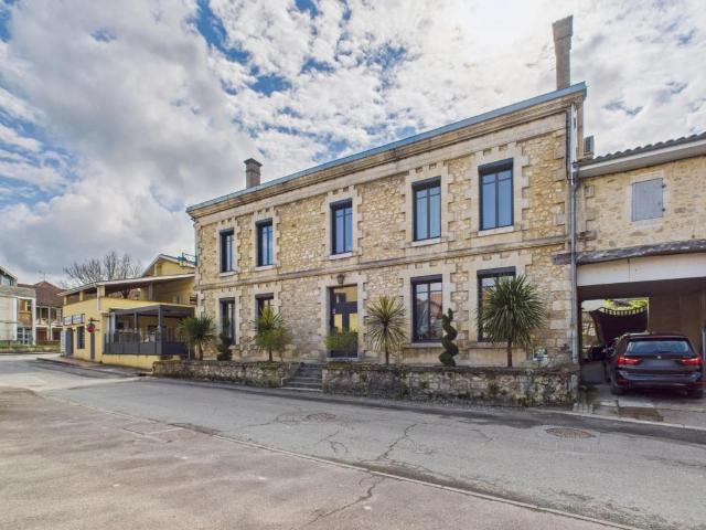 Maison vente à La Roche-chalais