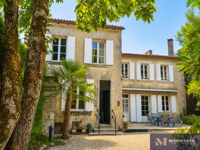 Maison vente à Cognac, Barbezieux-saint-hilaire