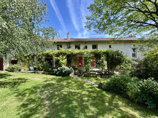 Maison vente à Niort, Limalonges