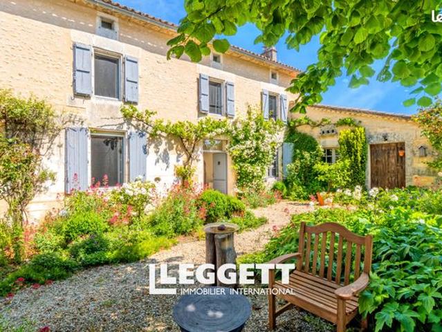 Maison vente à Angoulême, Aignes-et-puypéroux