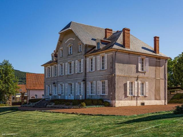 Maison vente à Mesvres, Saône-et-Loire