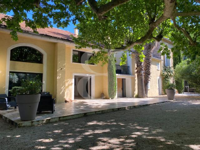 Maison vente à Carpentras, Pernes-les-fontaines