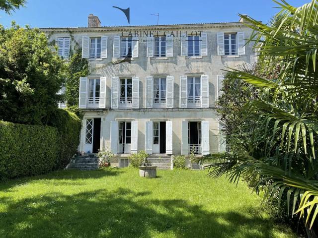 Maison vente à Saintes