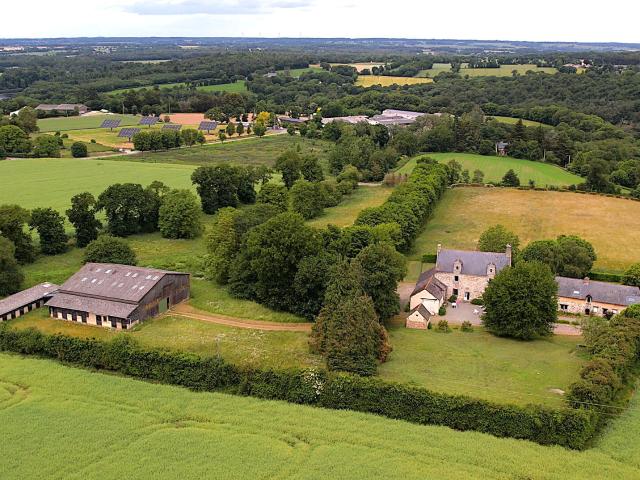 Maison vente à Les Rochers, Guitté