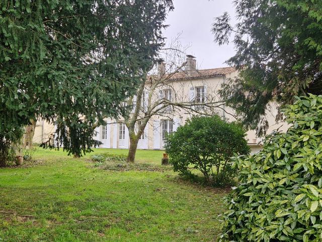 Maison vente à Soussans