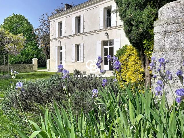 Maison vente à Saintes, Saint-sever-de-saintonge