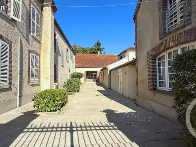 Maison vente à Sens, Véron